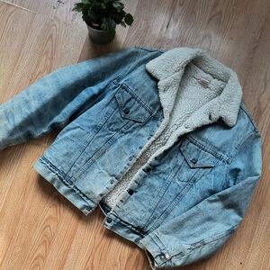 Levi's Cream Sherpa Jacket